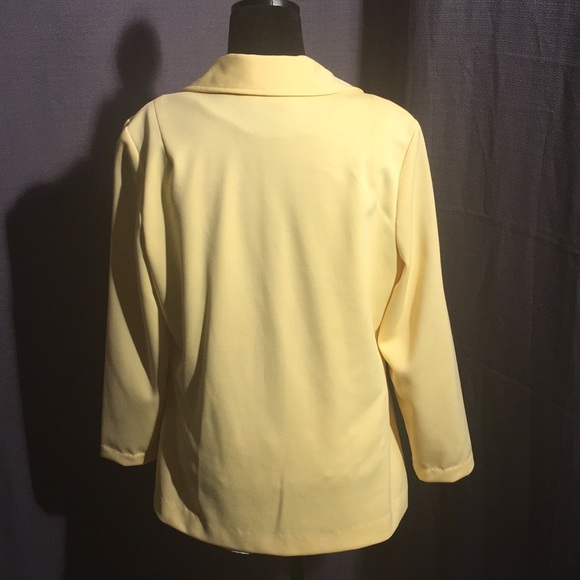 VTG 70’s Koko Knits of California Buttery Yellow Blazer - Picture 4 of 6